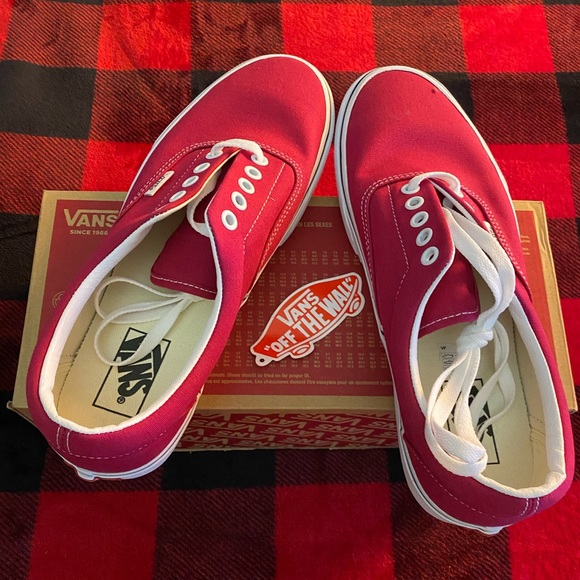 Vans “OFF THE WALL” Classic Skateboarding shoes - Picture 9 of 12